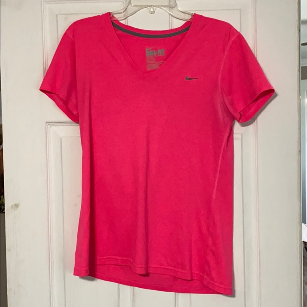 Nike tee shirt